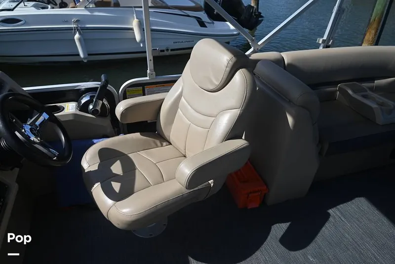 Slide: The Image of Godfrey Sweetwater 2286 2023 - 15379207