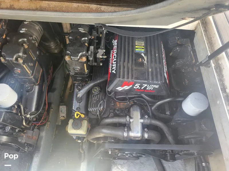 Slide: The Image of Sea Ray 310 Sundancer 2000 - 15340911