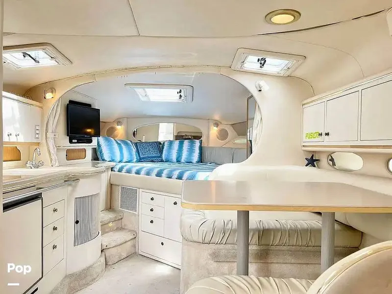 Slide: The Image of Sea Ray 310 Sundancer 2000 - 15338857