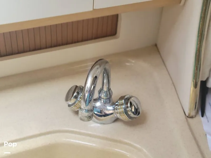 Slide: The Image of Sea Ray 310 Sundancer 2000 - 15340954