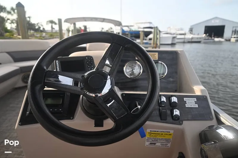 Slide: The Image of Harris 230CR 2023 - 15437054