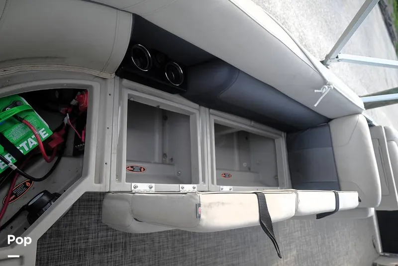 Slide: The Image of Harris 230CR 2023 - 15437064