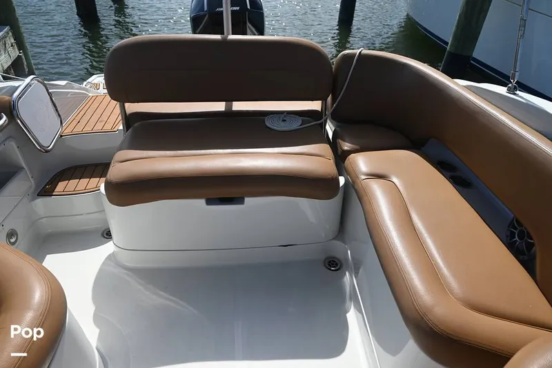 Slide: The Image of Crownline Boats E235 XS 2023 - 15378691