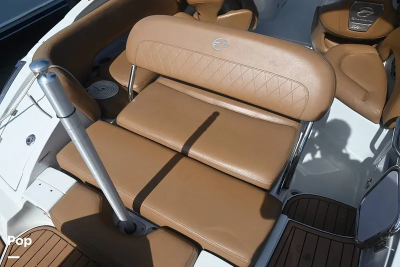 Slide: The Image of Crownline Boats E235 XS 2023 - 15378692