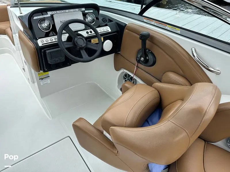 Slide: The Image of Crownline Boats E235 XS 2023 - 16803112