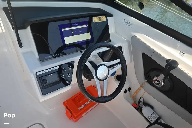 Slide: The Image of Sea Ray SPX210 OB 2023 - 15401992