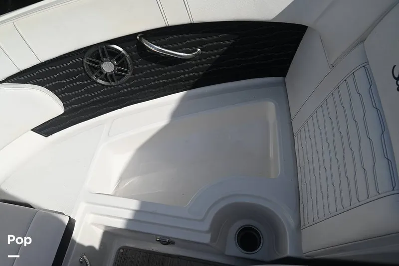 Slide: The Image of Sea Ray SPX 230 2024 - 15378070