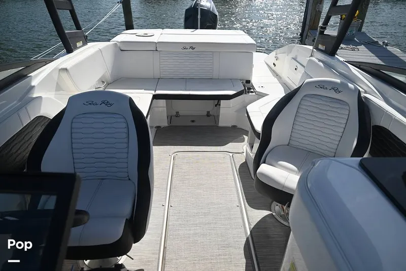 Slide: The Image of Sea Ray SPX 230 2024 - 15378075