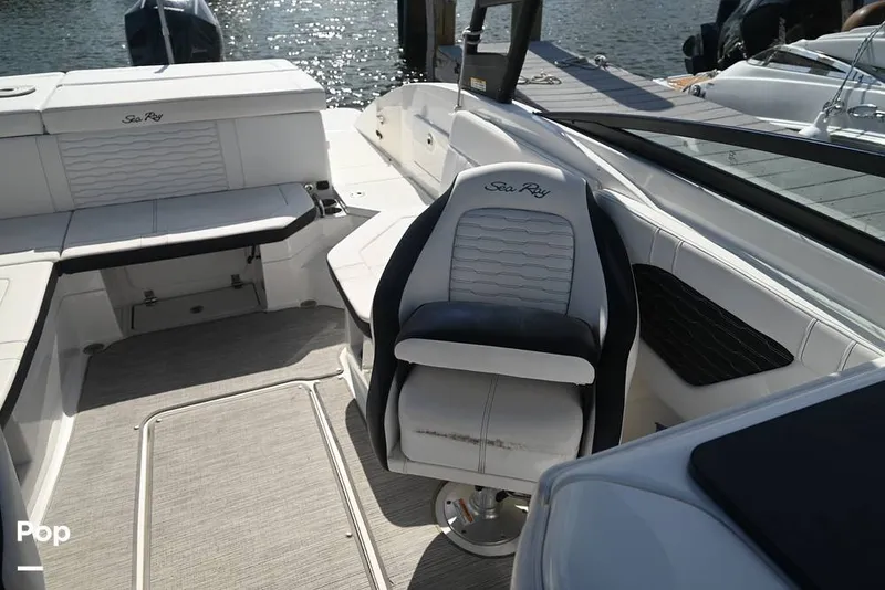 Slide: The Image of Sea Ray SPX 230 2024 - 15378080