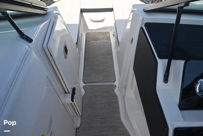 Slide: The Image of Sea Ray SPX 230 2024 - 15378085