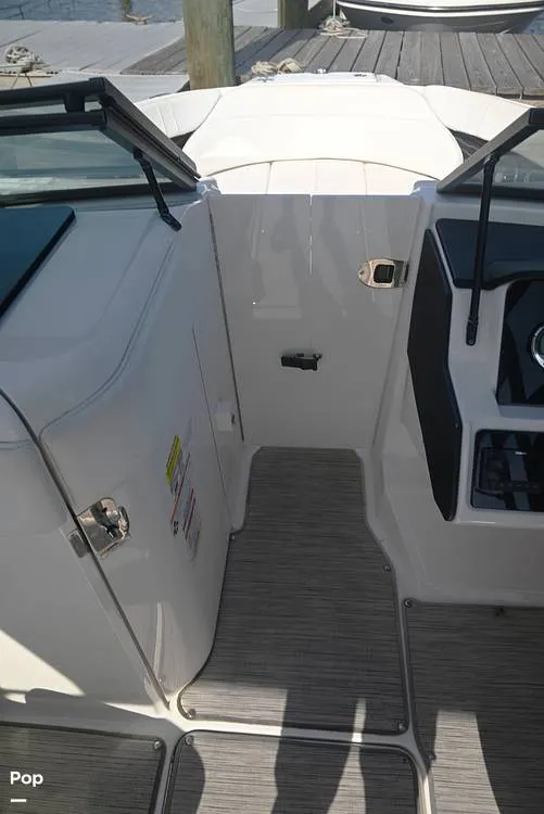 Slide: The Image of Sea Ray SPX 230 2024 - 15378086