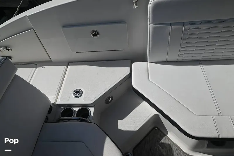 Slide: The Image of Sea Ray SPX 230 2024 - 15378098