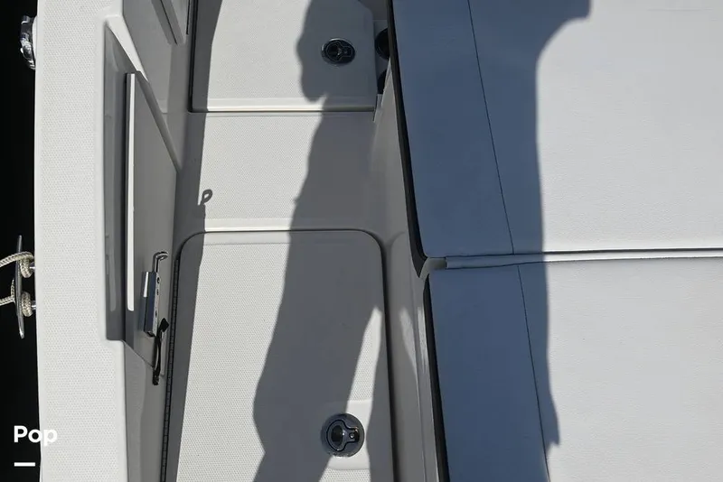 Slide: The Image of Sea Ray SPX 230 2024 - 15378110