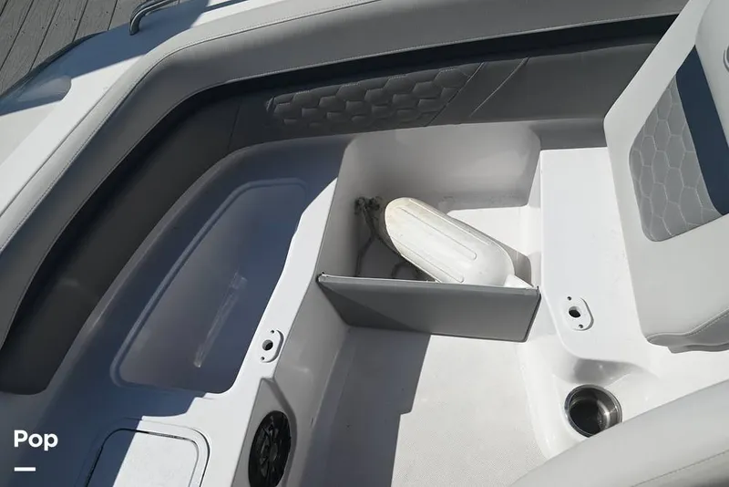 Slide: The Image of Hurricane SS 192 RL OB 2023 - 15399011