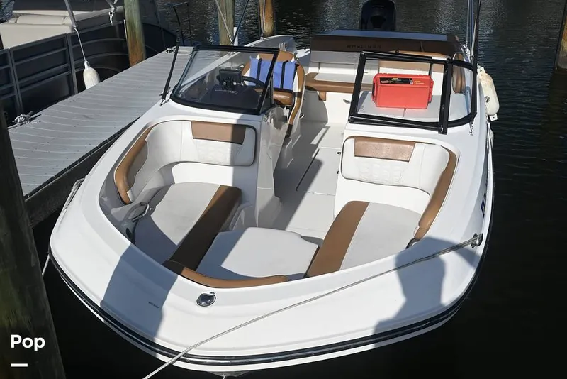 Slide: The Image of Bayliner VR6 OB 2022 - 15377807