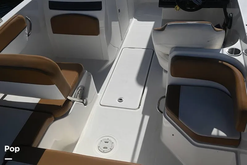 Slide: The Image of Bayliner VR6 OB 2022 - 15377814