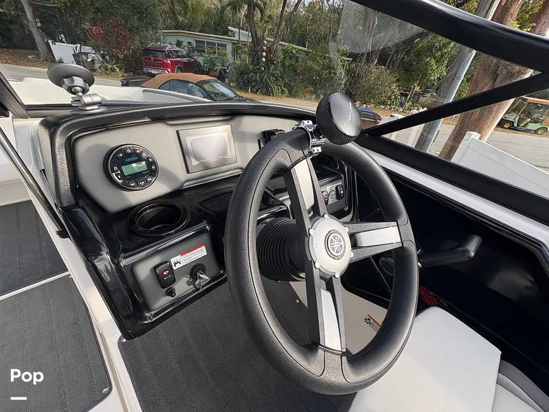 Slide: The Image of Yamaha SX190 2023 - 15389721