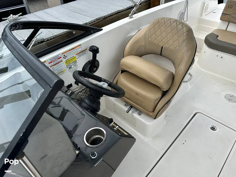 Slide: The Image of Bayliner VR6 OB 2023 - 16802936