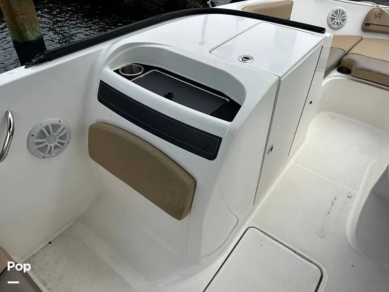 Slide: The Image of Bayliner VR6 OB 2023 - 16802939