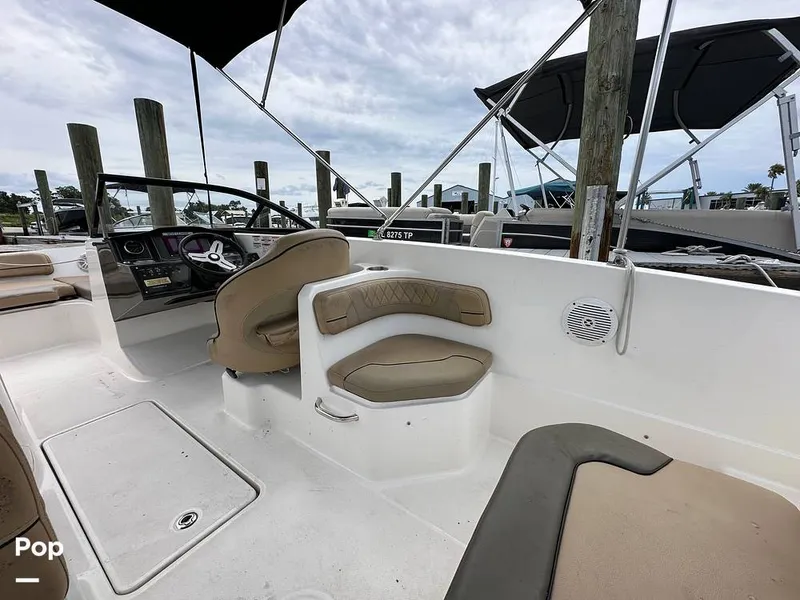 Slide: The Image of Bayliner VR6 OB 2023 - 16802946