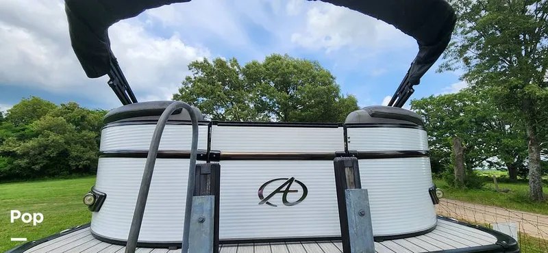 Slide: The Image of Avalon Catalina 2385 RL Saltwater Series 2020 - 15409504