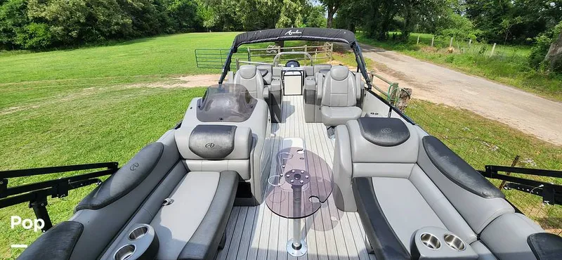 Slide: The Image of Avalon Catalina 2385 RL Saltwater Series 2020 - 15409513