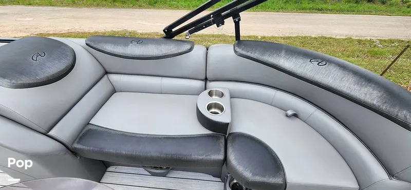 Slide: The Image of Avalon Catalina 2385 RL Saltwater Series 2020 - 15409515