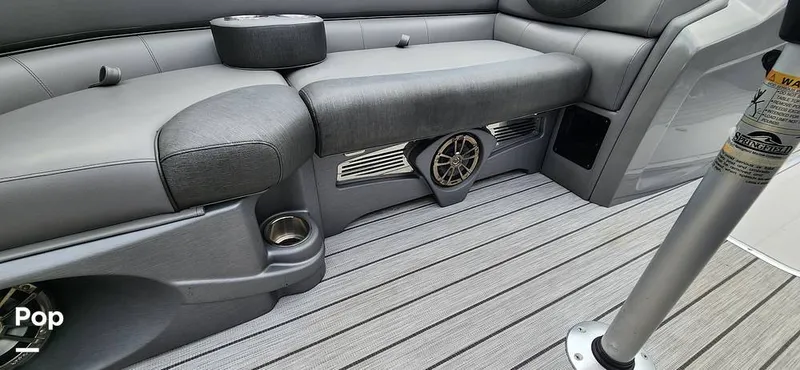 Slide: The Image of Avalon Catalina 2385 RL Saltwater Series 2020 - 15409518