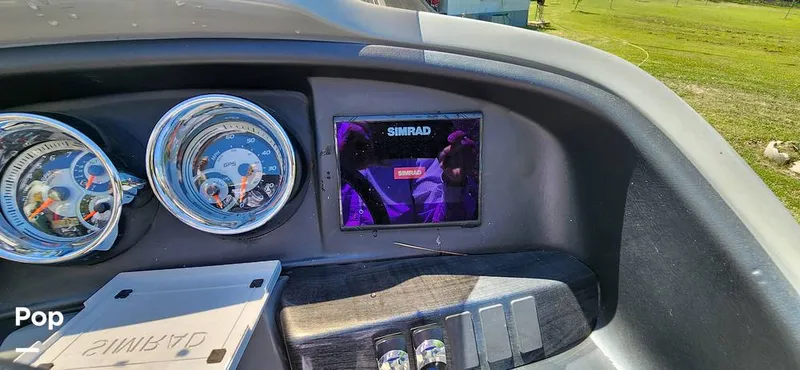 Slide: The Image of Avalon Catalina 2385 RL Saltwater Series 2020 - 15359597