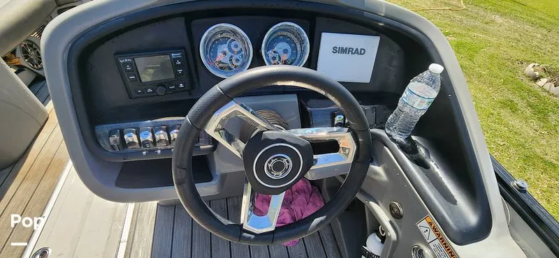 Slide: The Image of Avalon Catalina 2385 RL Saltwater Series 2020 - 15359643