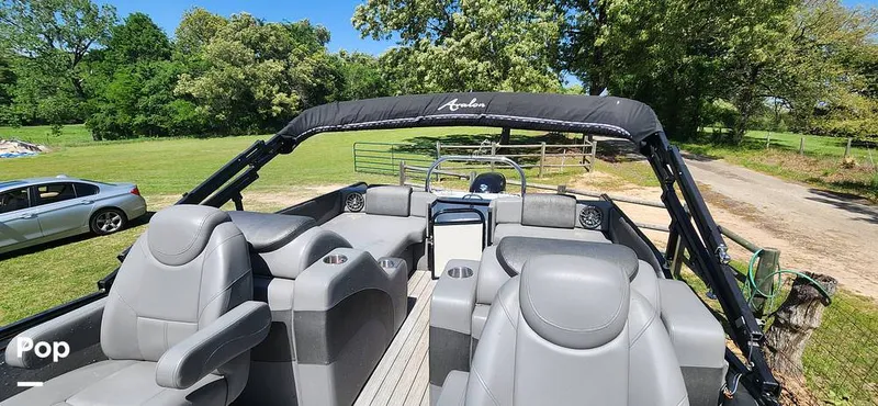 Slide: The Image of Avalon Catalina 2385 RL Saltwater Series 2020 - 15359657