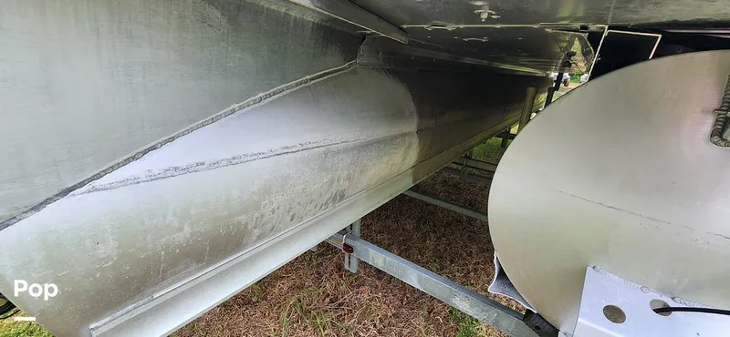 Slide: The Image of Avalon Catalina 2385 RL Saltwater Series 2020 - 15409451