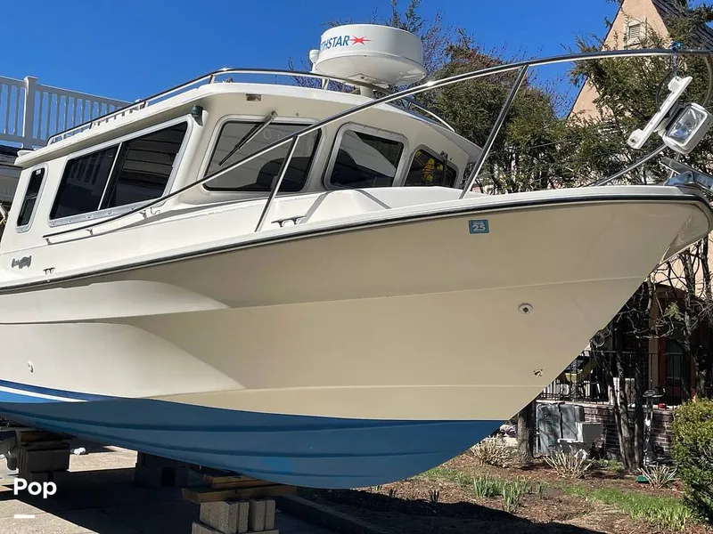 Slide: The Image of Sea Sport 2400 LX Explorer 2001 - 15342678