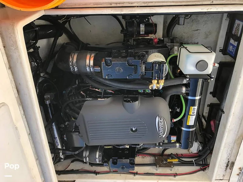 Slide: The Image of Sea Sport 2400 LX Explorer 2001 - 15342688