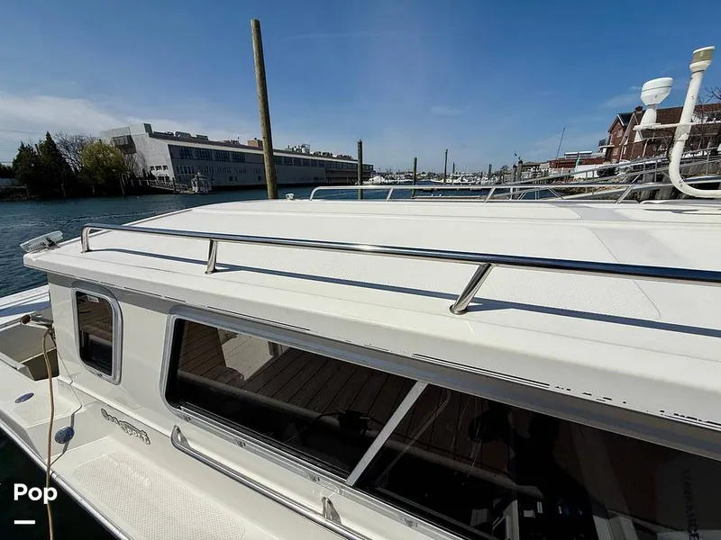 Slide: The Image of Sea Sport 2400 LX Explorer 2001 - 15369772