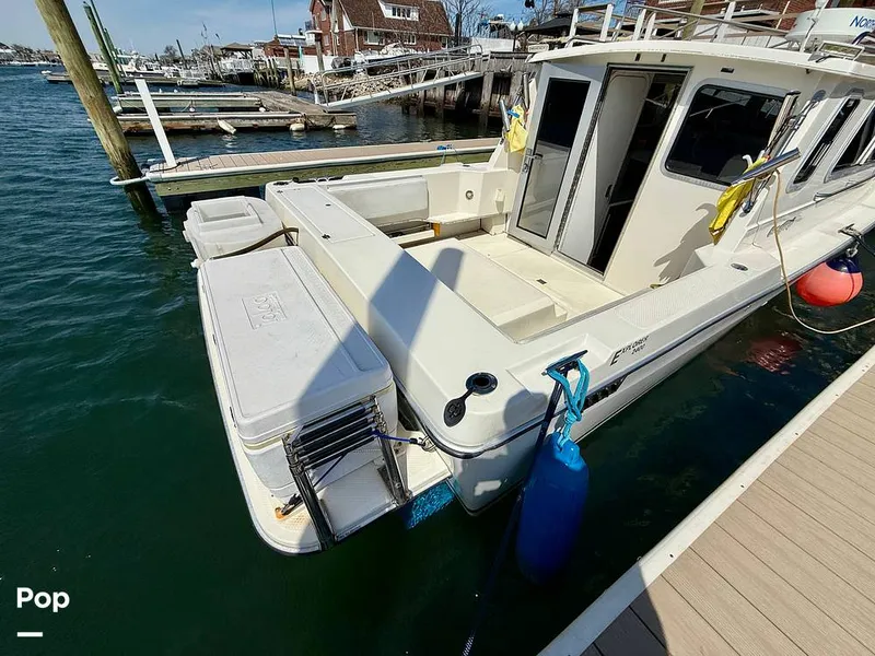 Slide: The Image of Sea Sport 2400 LX Explorer 2001 - 15369775