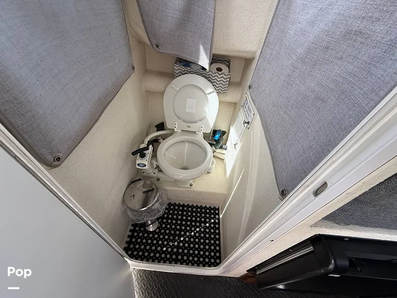 Slide: The Image of Sea Sport 2400 LX Explorer 2001 - 15369809