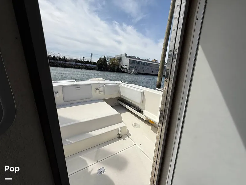 Slide: The Image of Sea Sport 2400 LX Explorer 2001 - 15369811