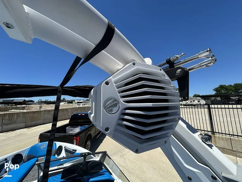 Slide: The Image of Tige Z3 2024 - 15420004