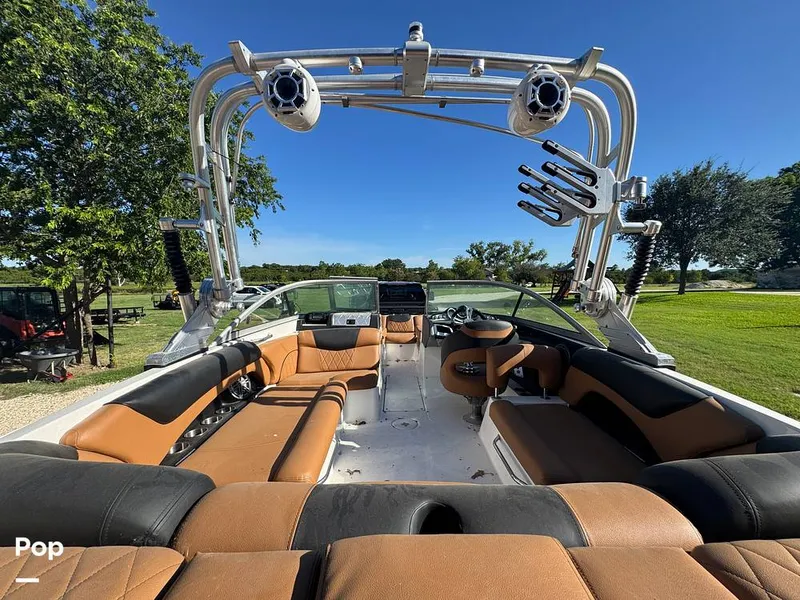 Slide: The Image of Mastercraft X25 2012 - 15696684