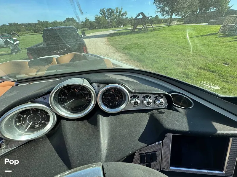 Slide: The Image of Mastercraft X25 2012 - 15705371