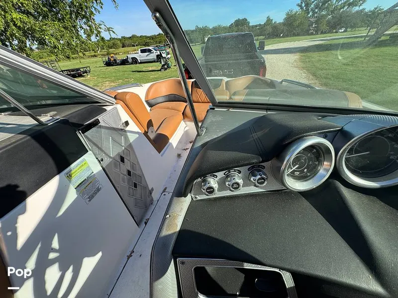 Slide: The Image of Mastercraft X25 2012 - 15705373