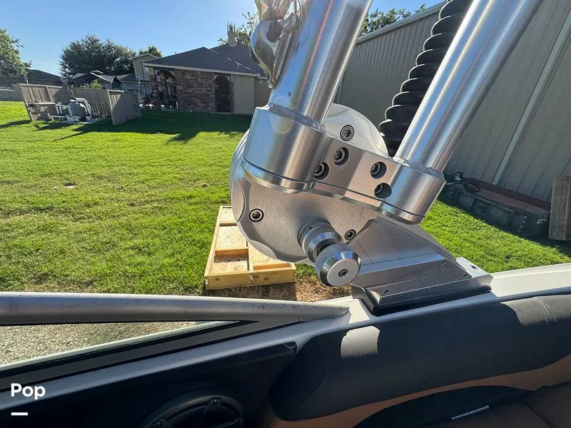 Slide: The Image of Mastercraft X25 2012 - 15705386