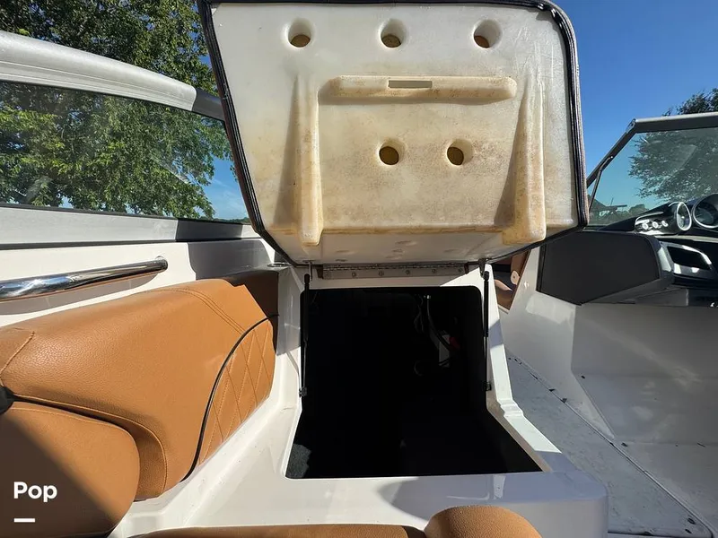 Slide: The Image of Mastercraft X25 2012 - 15705403