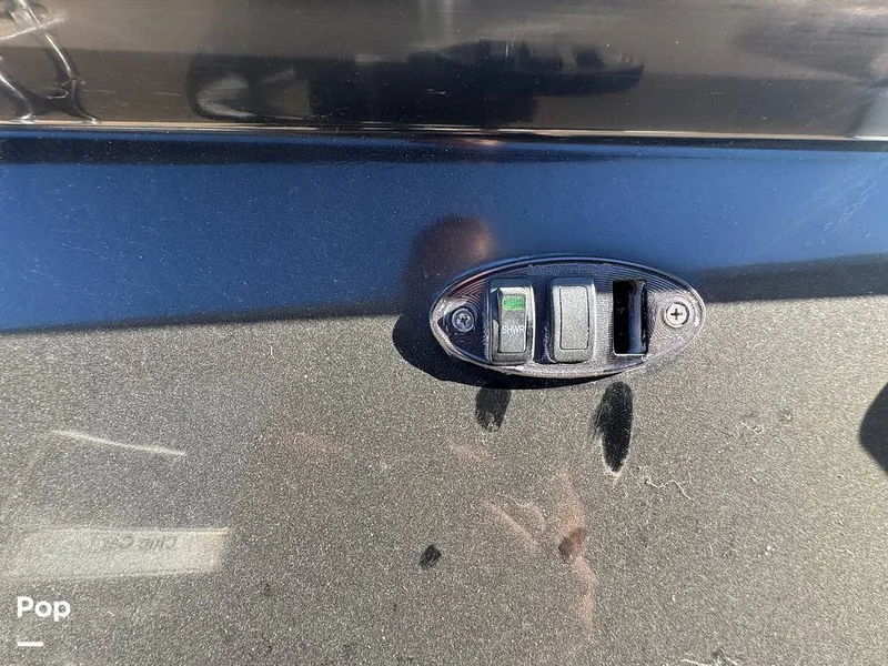 Slide: The Image of Mastercraft X25 2012 - 15705426