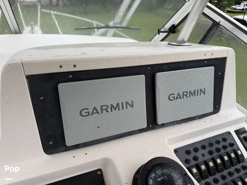 Slide: The Image of Grady-White Sailfish 282 2003 - 15436561