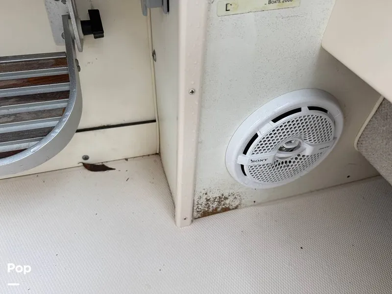 Slide: The Image of Grady-White Sailfish 282 2003 - 15436605