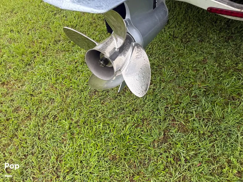 Slide: The Image of Grady-White Sailfish 282 2003 - 15436444