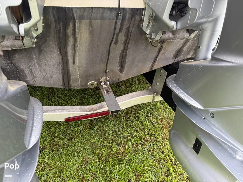 Slide: The Image of Grady-White Sailfish 282 2003 - 15436454