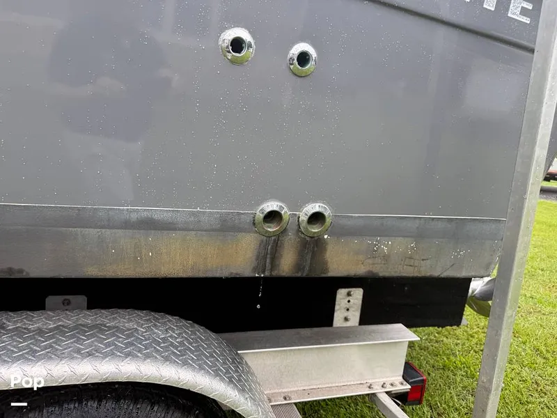 Slide: The Image of Grady-White Sailfish 282 2003 - 15436507